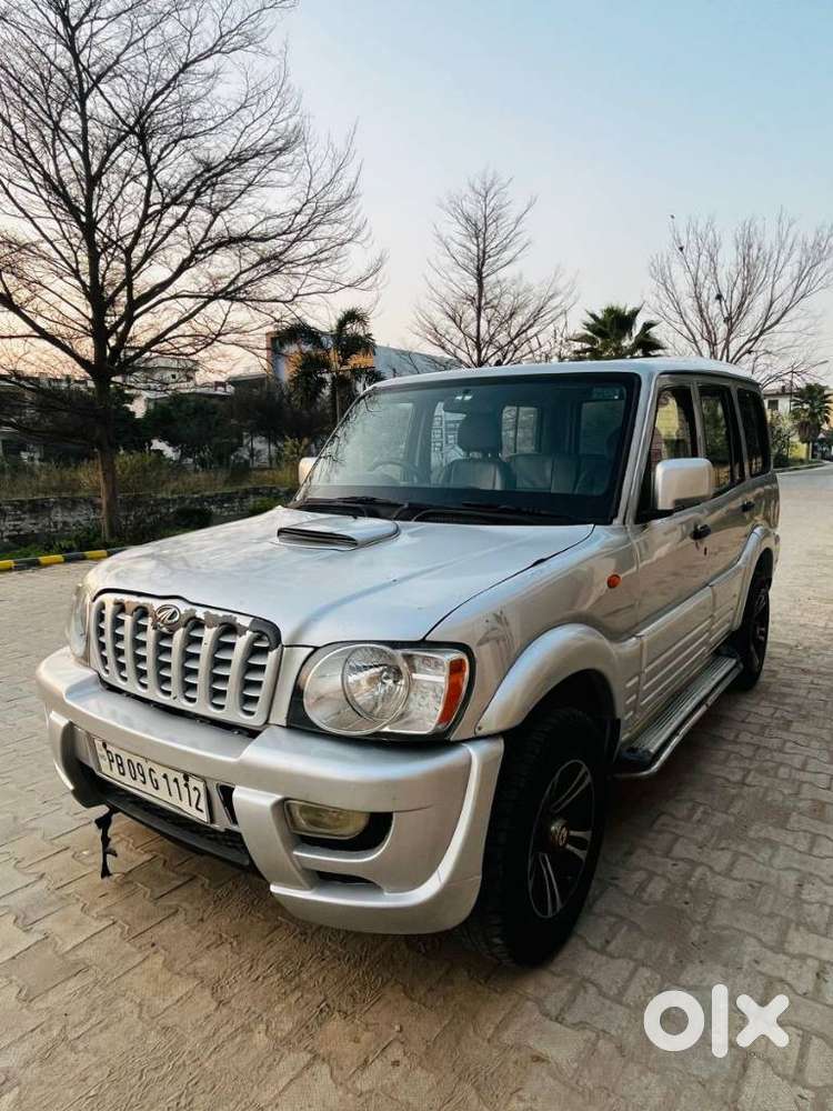 Mahindra Scorpio 2006-2009 2.6 Turbo 9 Str, 2006, Diesel