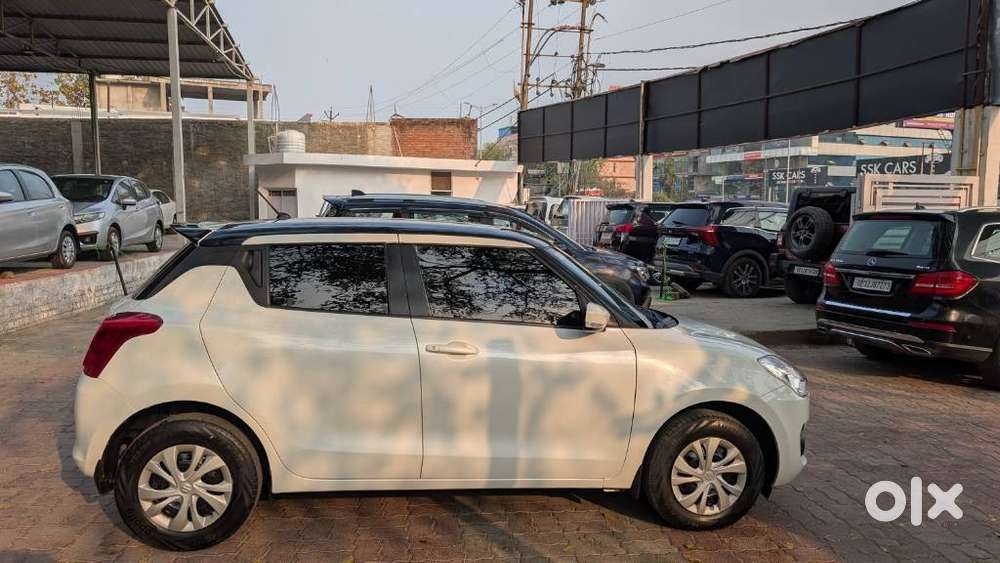 Maruti Suzuki Swift Vxi 1.2 Abs Bs-iv, 2022, Petrol