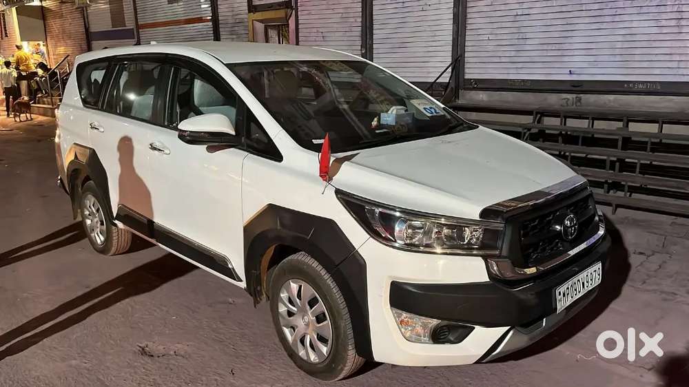 Toyota Innova 2.5 Gx 2024
