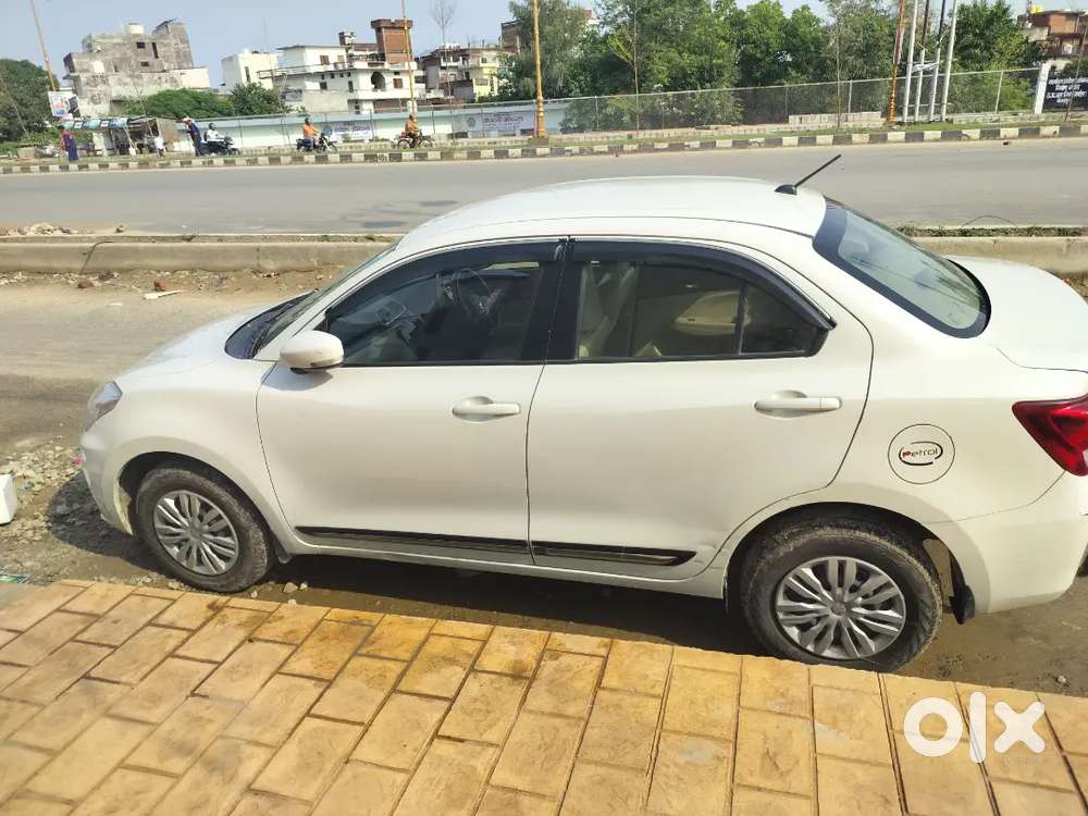 Maruti Suzuki Dzire 2022 Petrol 60000 Km Driven