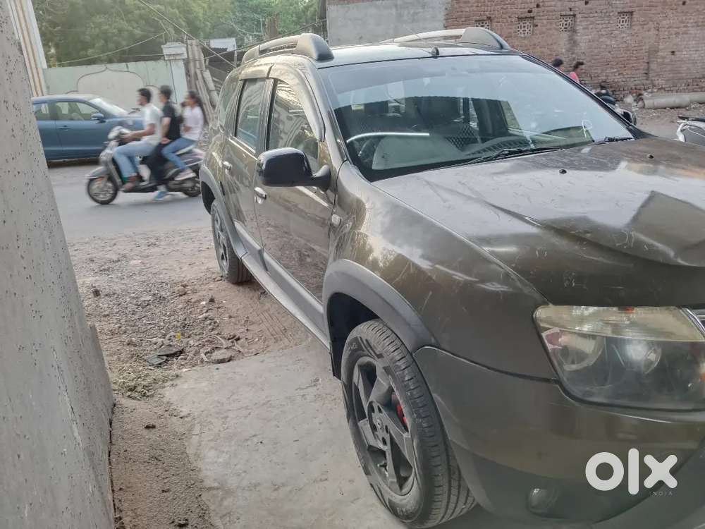Renault Duster 2014 Diesel 128000 Km Driven