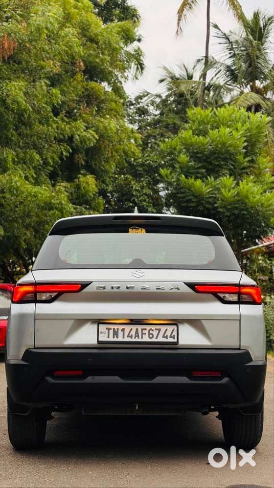 Maruti Suzuki Brezza, 2023, Petrol