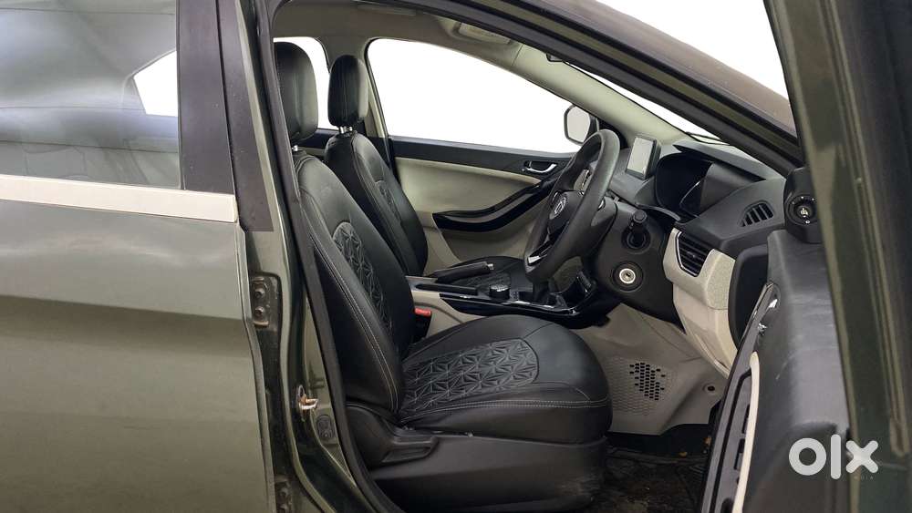 Tata Nexon 1.2 Revotron Xz, 2022, Petrol