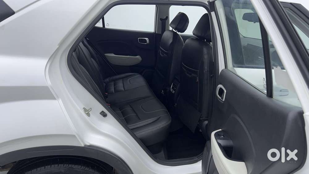 Hyundai Venue 1.5 Crdi Sx (o), 2023, Diesel