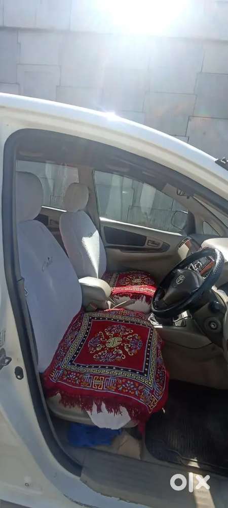 Toyota Innova 2.5 G1 2010