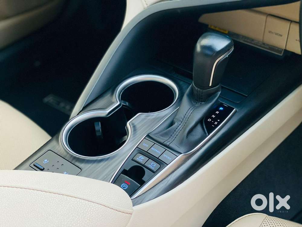 Toyota Camry Petrol Well Maintained Driven By Doctor
