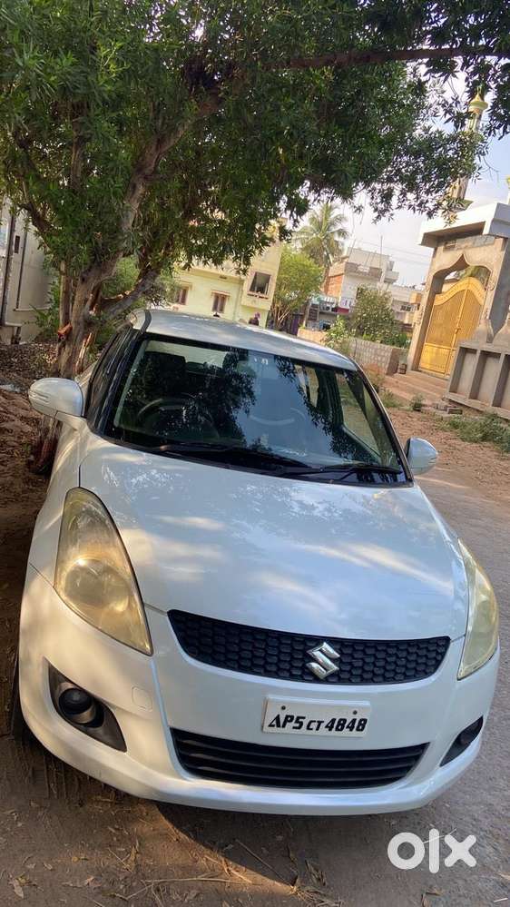 Maruti Suzuki Swift Vxi Optional, 2014, Petrol