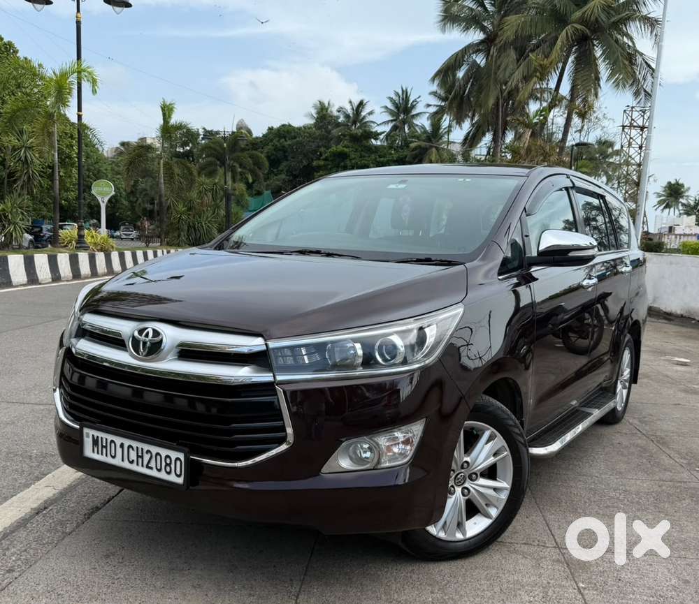 Toyota Innova Crysta Zx At 2016 Diesel Well Maintained