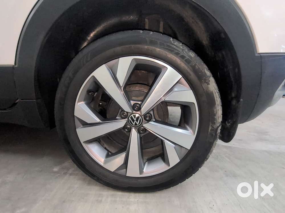 Volkswagen Taigun Topline 1.0 Tsi At (electric Seats), 2023, Petrol