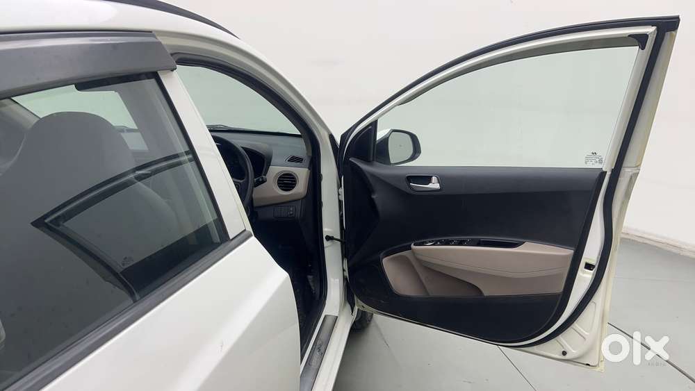 Hyundai Grand I10 1.2 Kappa Sportz, 2015, Petrol