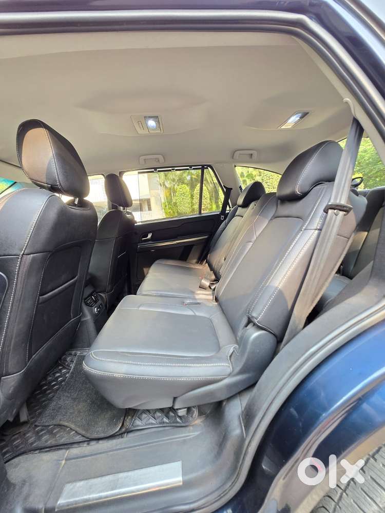 Tata Hexa 2.2 Xt 4x4 7 Str Dual Tone, 2017, Diesel