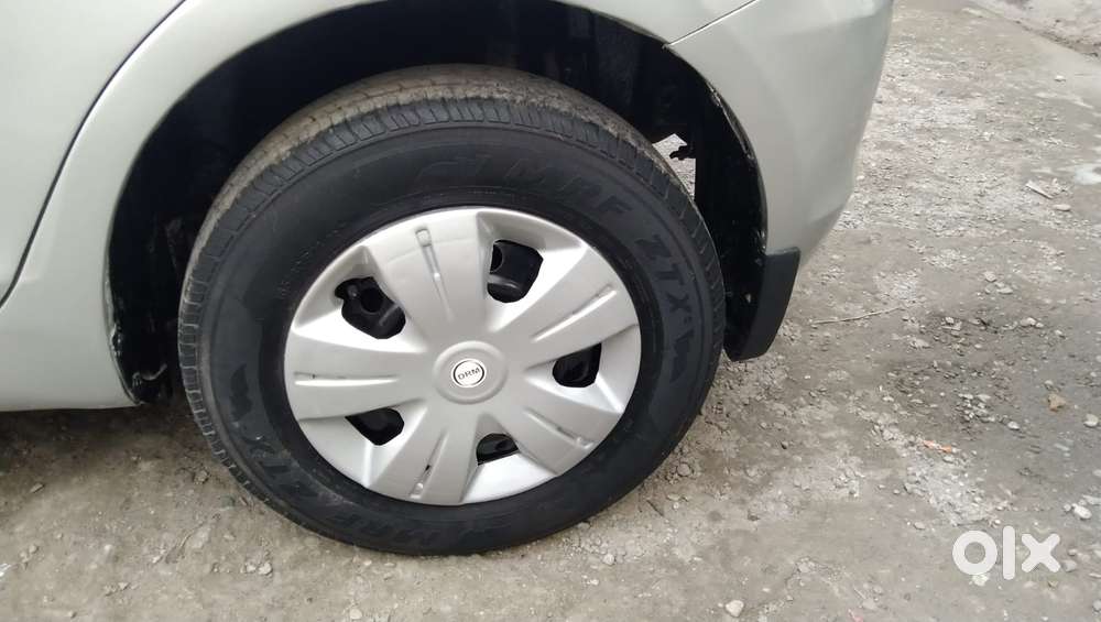 Maruti Suzuki Swift Vxi With Abs, 2012, Petrol