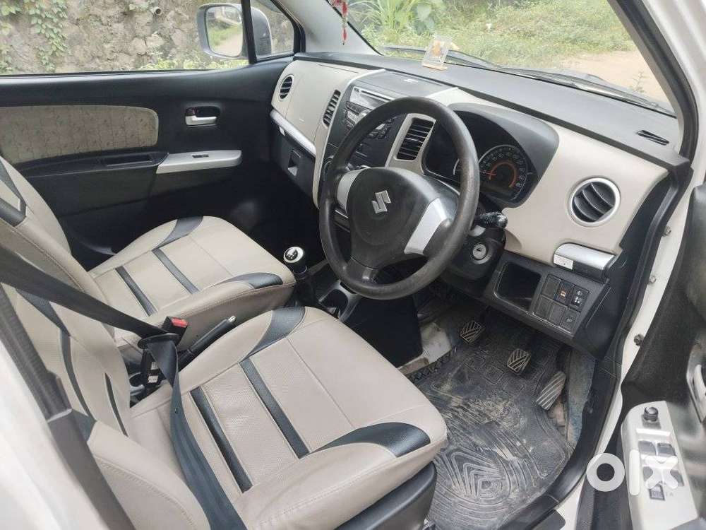 Maruti Suzuki Wagon R 1.0 Vxi (o), 2017, Petrol