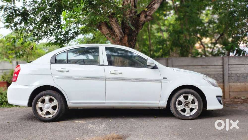 Hyundai Verna Crdi Vgt Sx 1.5, 2011, Diesel