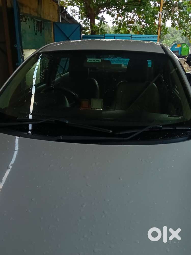 Maruti Suzuki Swift Dzire Vxi, 2022, Petrol