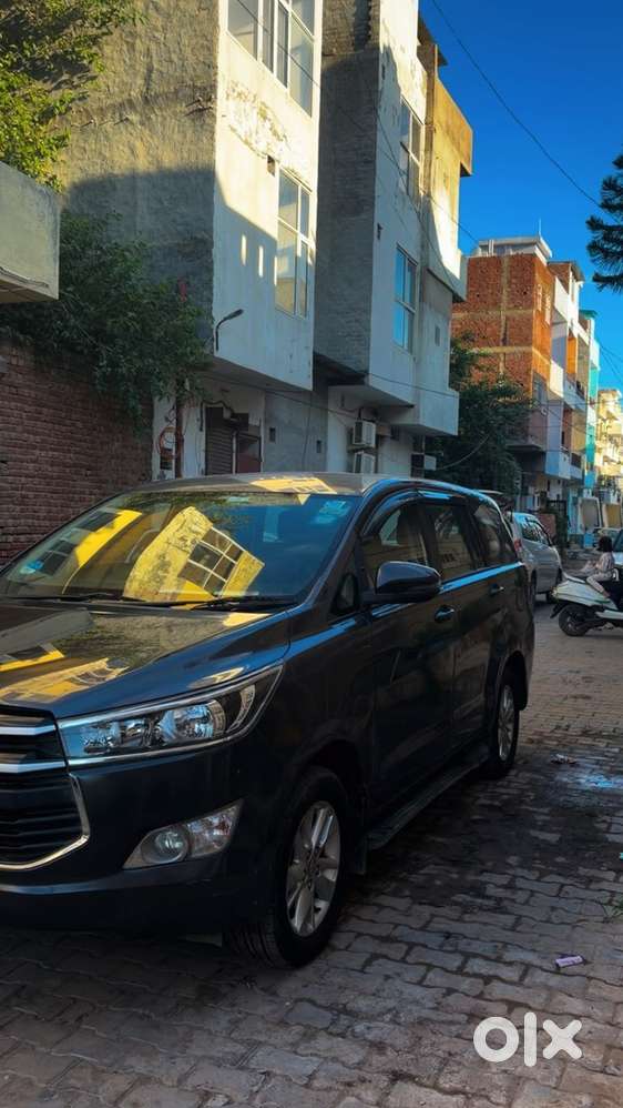 2018 Toyota Innova Crysta