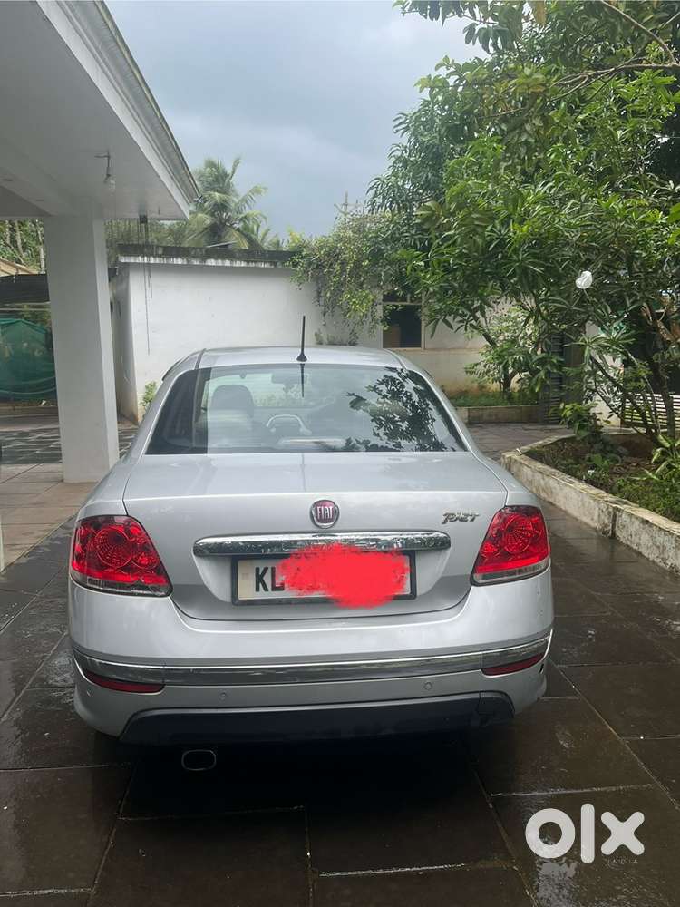 Fiat Linea 2015 Petrol 110000 Km Driven