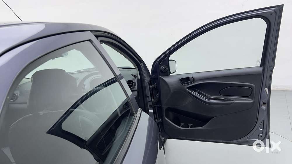 Ford Figo 1.2p Ambiente Mt, 2015, Petrol