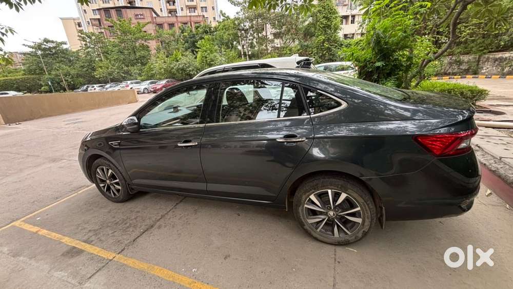 Skoda Slavia 2023 Petrol