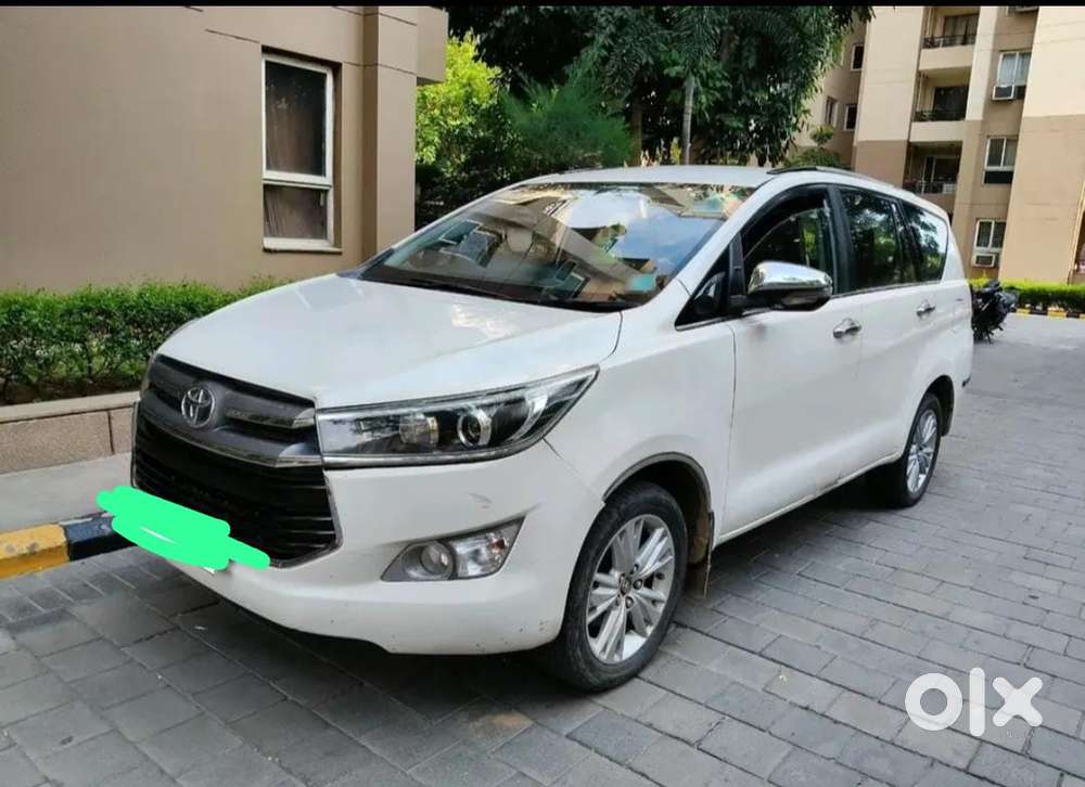 Toyota Innova Crysta 2.7 Zx At, 2016, Petrol