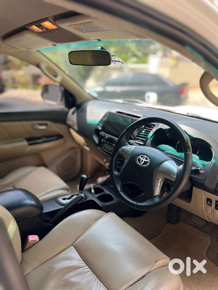 Toyota Fortuner 3.0 4x2 Automatic, 2014, Diesel