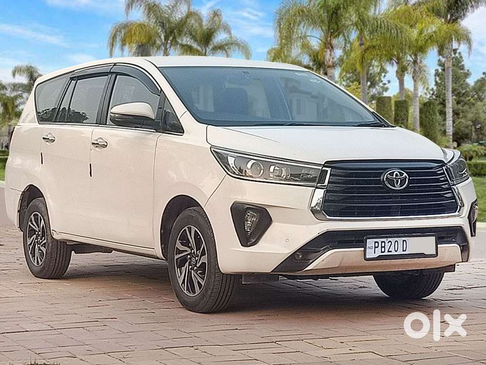 Toyota Innova Crysta