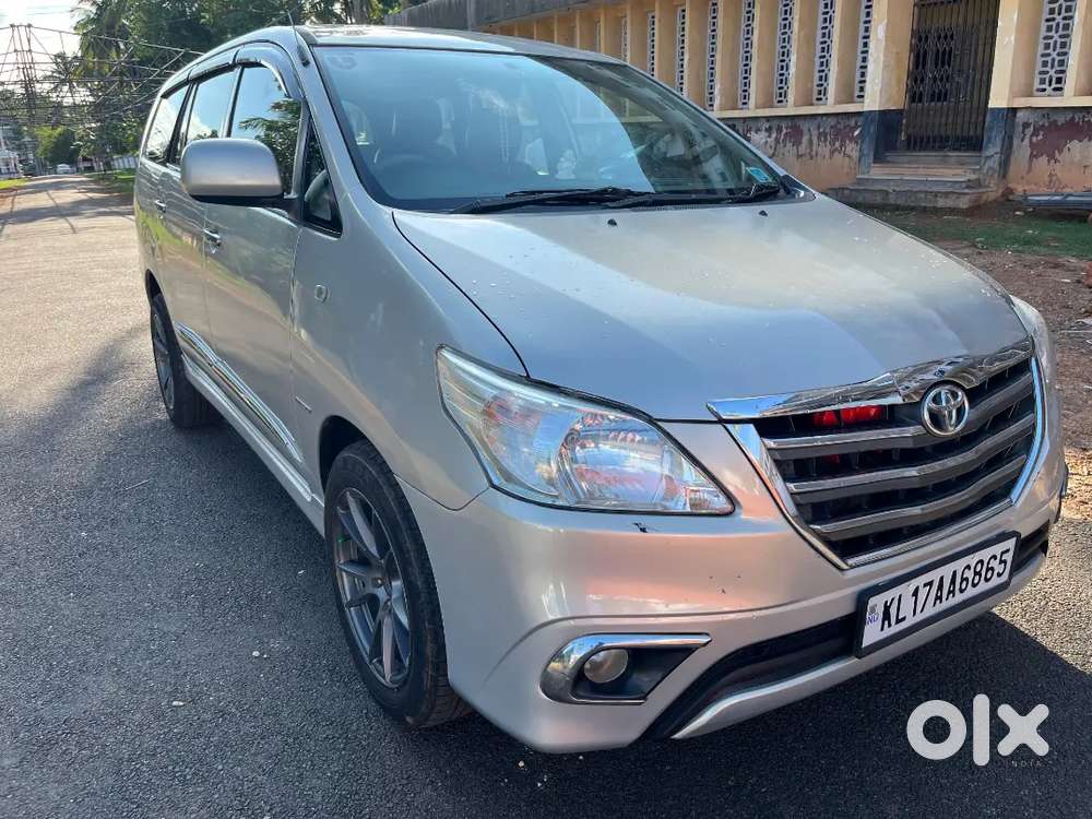 Toyota Innova 2.5 G 2016