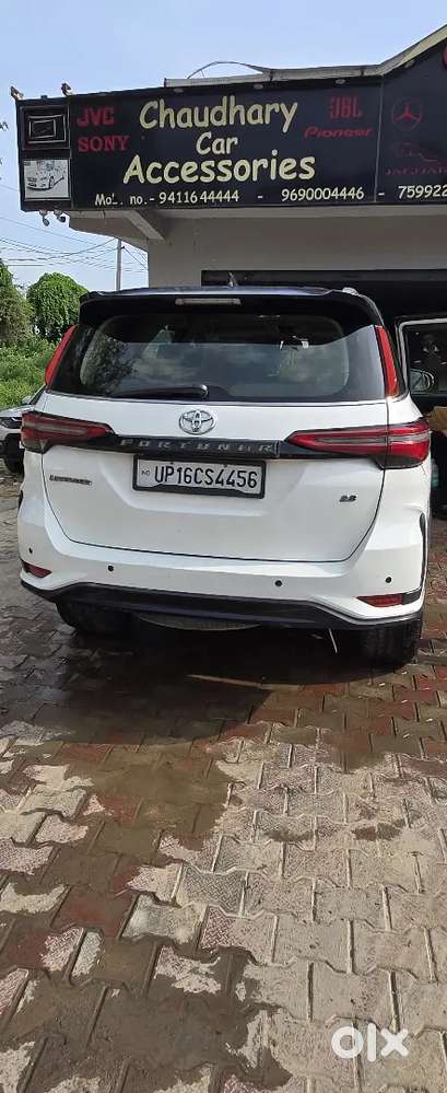 Toyota Fortuner Convert To Legander Diesel 2021 Variant