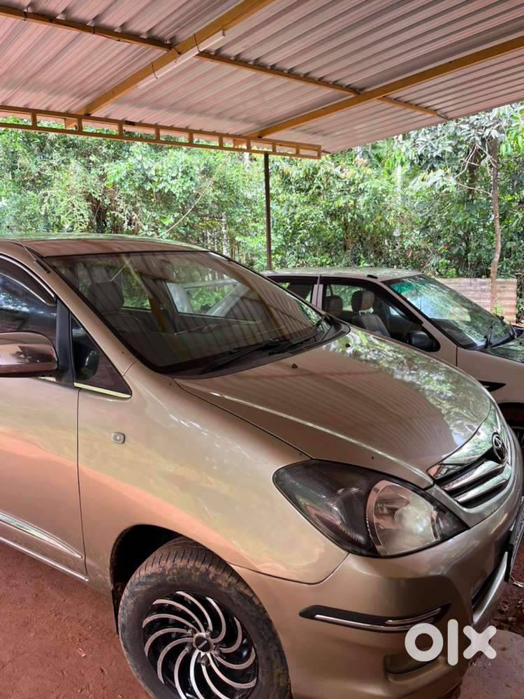 Toyota Innova 2010 Diesel Well Maintained