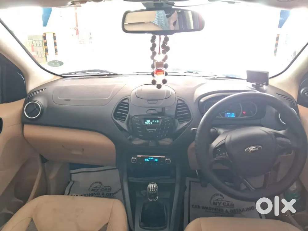 Ford Aspire Titanium 2017
