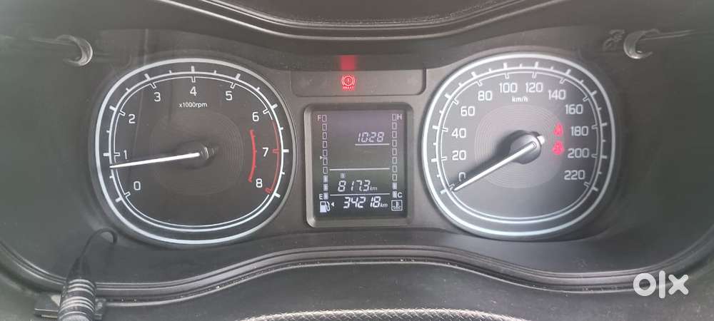 Maruti Suzuki Brezza 1.5 Lxi Smart Hybrid, 2022, Petrol