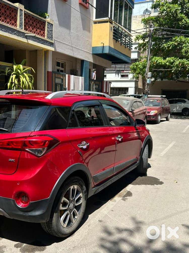 Hyundai I20 Active 2017 Petrol Well Maintained