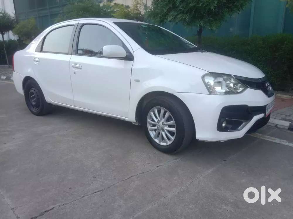 Toyota Etios 2011 पेट्रोल Cng Well Maintained