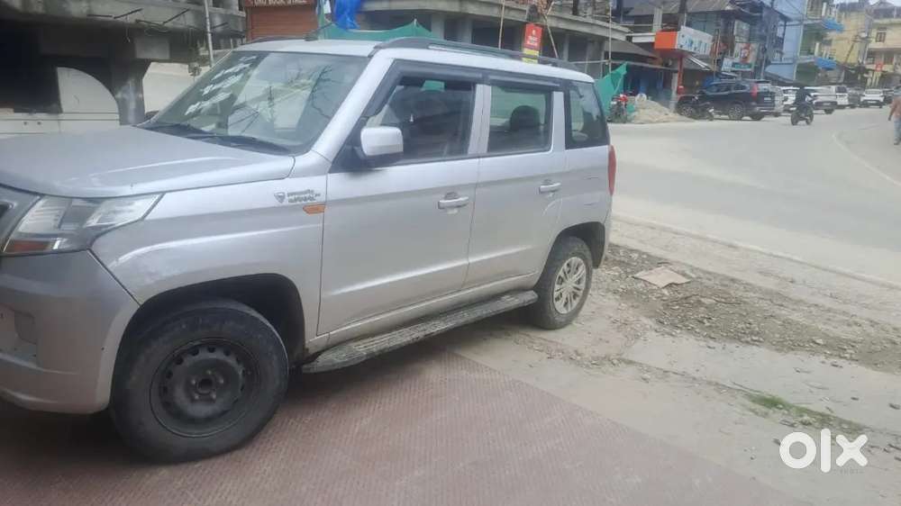 Mahindra Tuv 300 2015