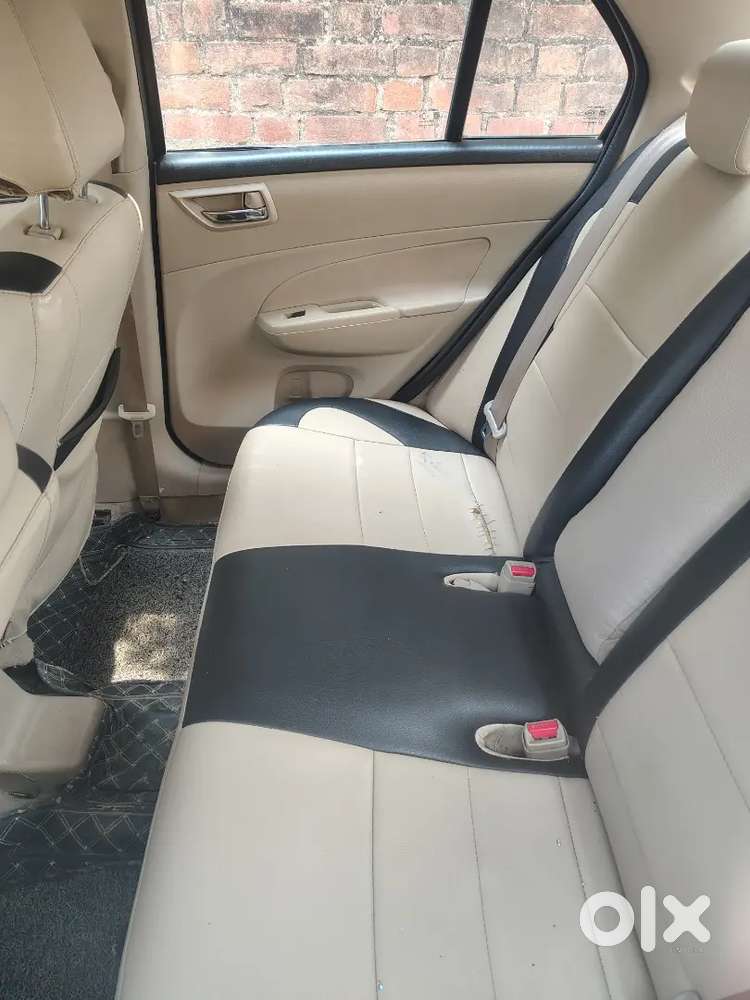 Maruti Suzuki Dzire 2013 Petrol 160500 Km Driven