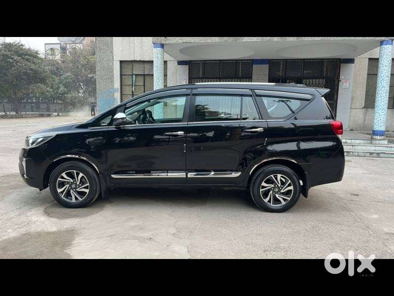 Toyota Innova Crysta G 7 Str, 2022, Diesel