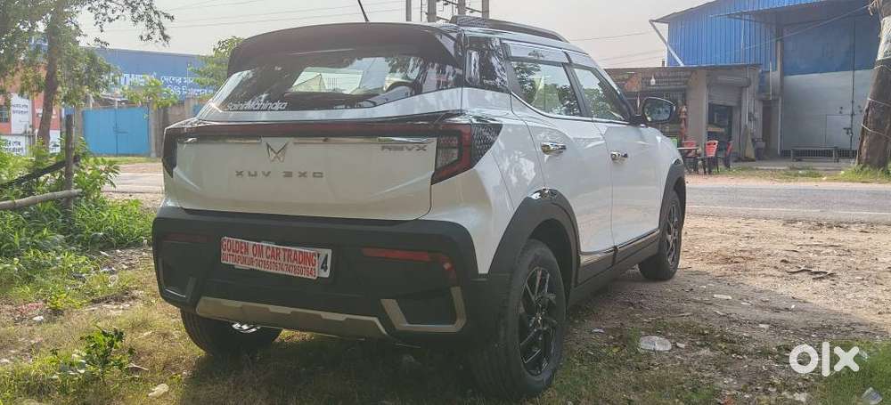 Mahindra Xuv 3xo, 2026, Petrol