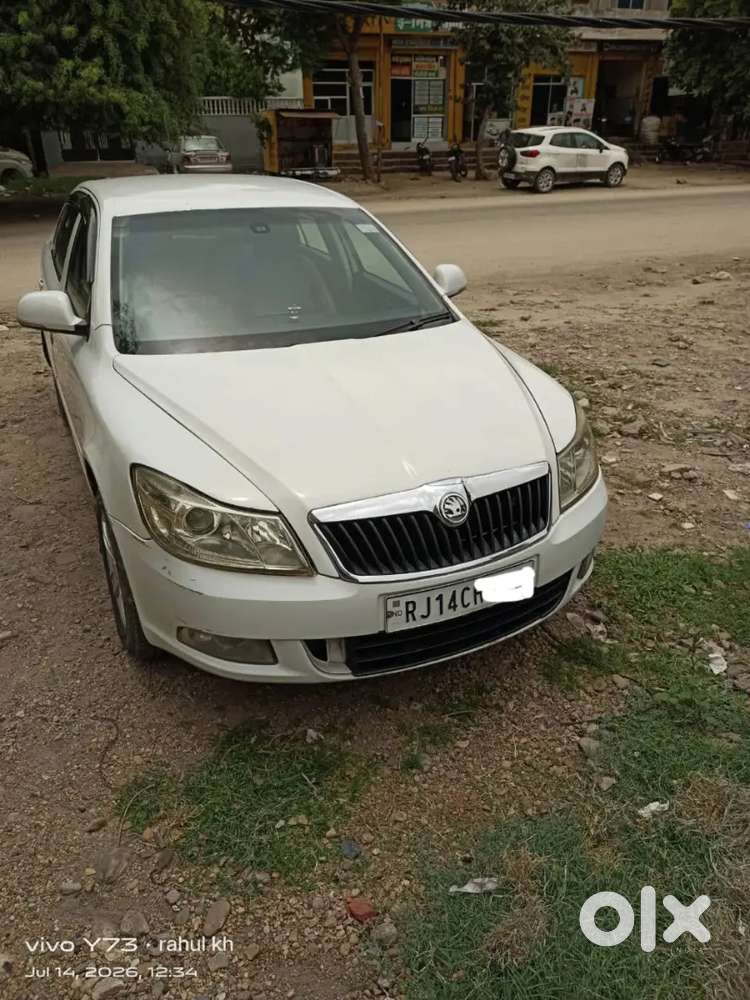 Skoda Laura 2009 Year Car
