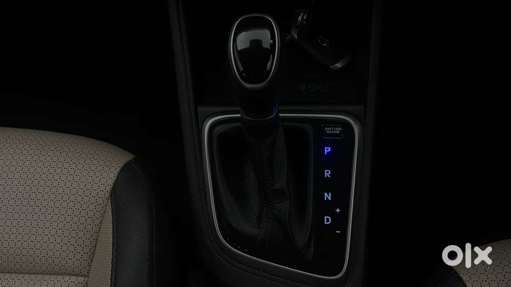 Hyundai Verna 1.5 Sx (o) Vtvt Ivt, 2022, Petrol