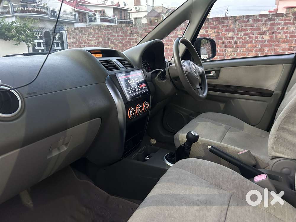 Maruti Suzuki Sx4 Zxi, 2010, Petrol