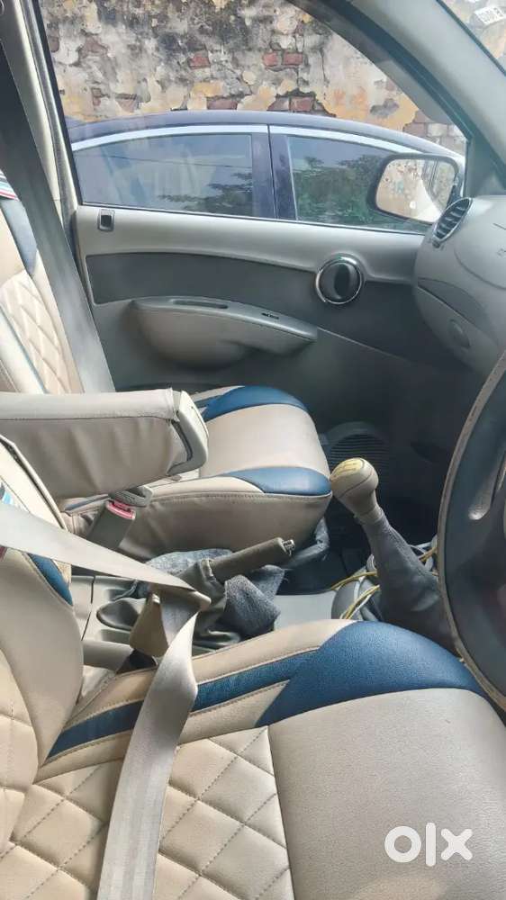 Mahindra Quanto 1.5 C8 2014