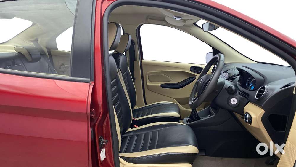Ford Figo Aspire Titanium, 2017, Petrol