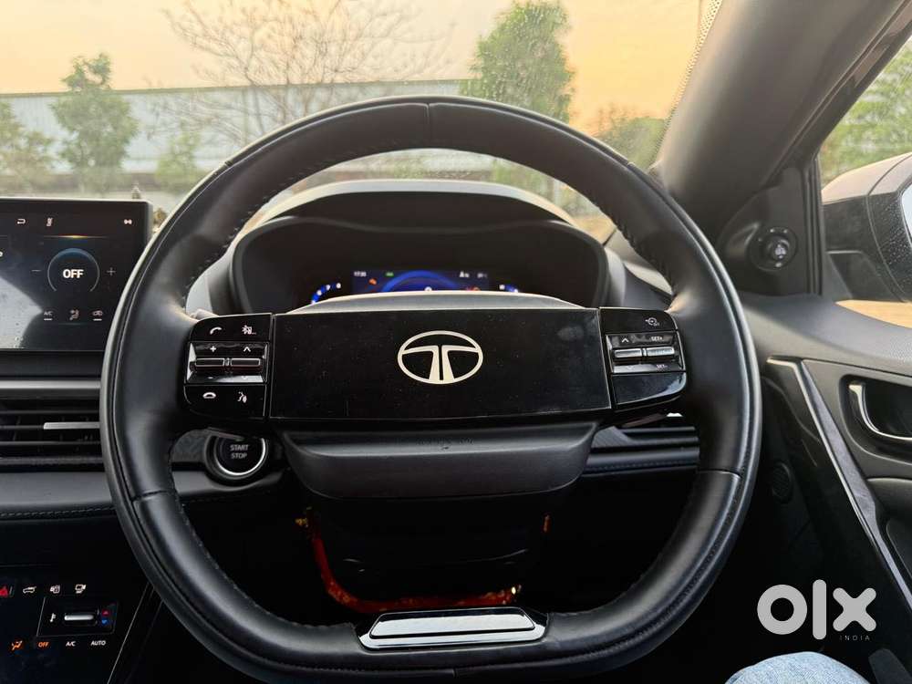 Tata Nexon Creative Plus S 1.2 Revotron Petrol 6 Amt Dt, 2025, Petro..