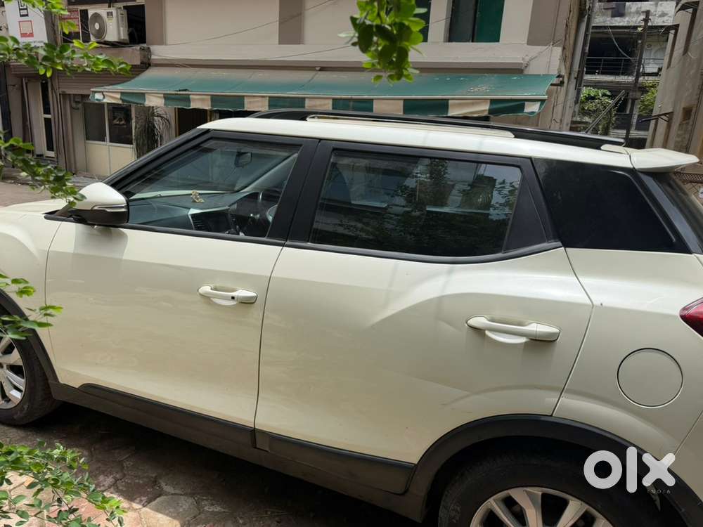 Mahindra Xuv300 2019 Petrol Good Condition With New Tyres ( All Four)