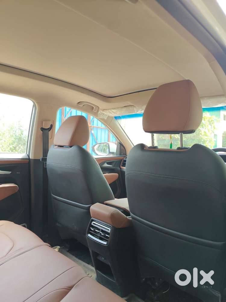 Mg Hector Plus Petrol 2025