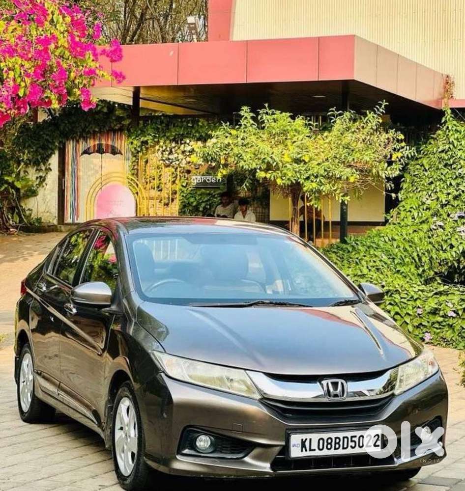 Honda City 2014 Model Sunroof