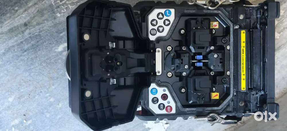 Splaising machine
