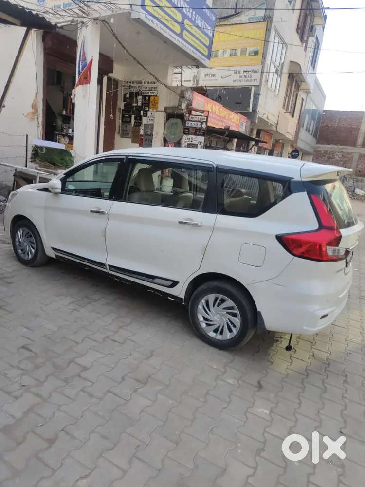 Maruti Suzuki Ertiga 2022 Cng & Hybrids 135000 Km Driven