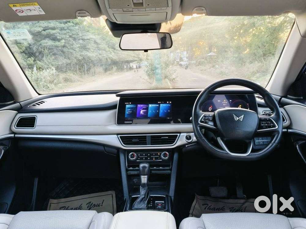 Mahindra Xuv700 2.0 Ax 7 Petrol At Luxury Pack Str, 2022, Petrol