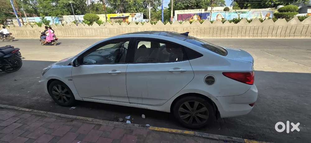 Hyundai Verna Diesel Manual 2012